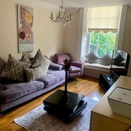Central Spacious City Apartment ダラム エクステリア 写真