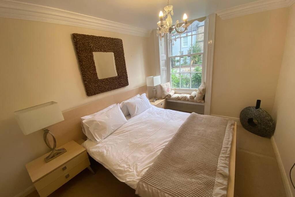 Central Spacious City Apartment ダラム エクステリア 写真